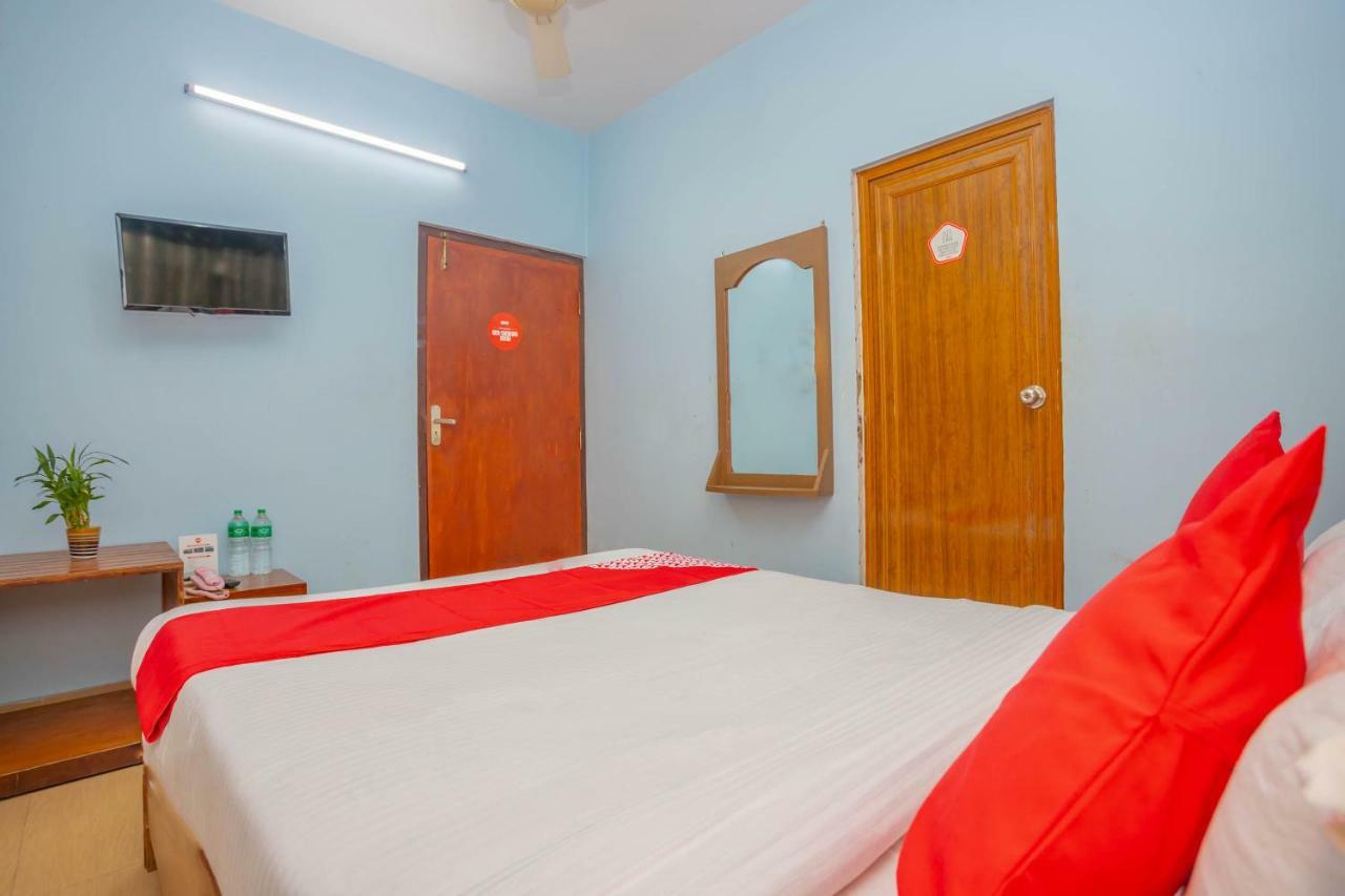 Oyo 575 Api Suites Pokhara Extérieur photo