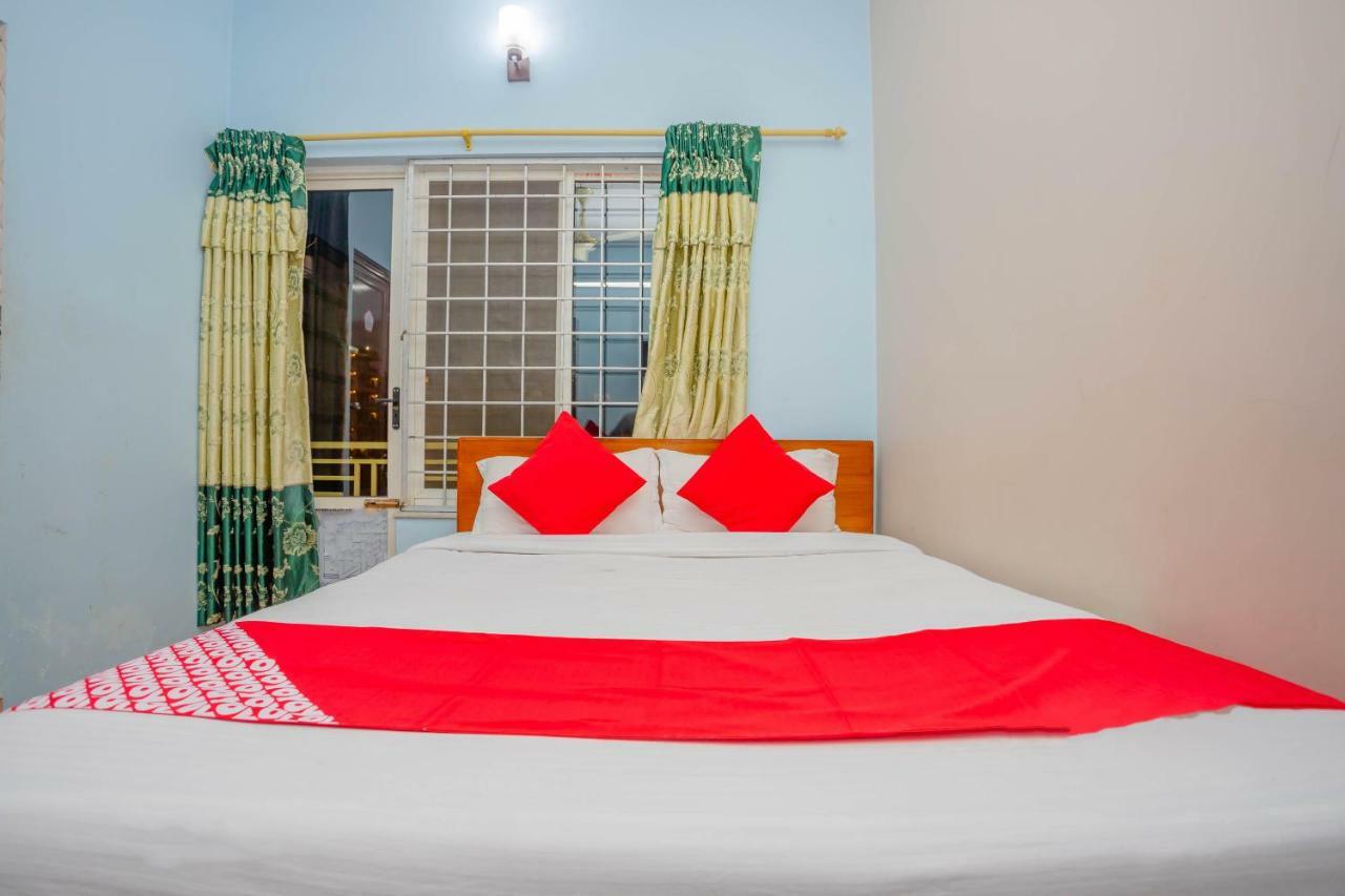 Oyo 575 Api Suites Pokhara Extérieur photo